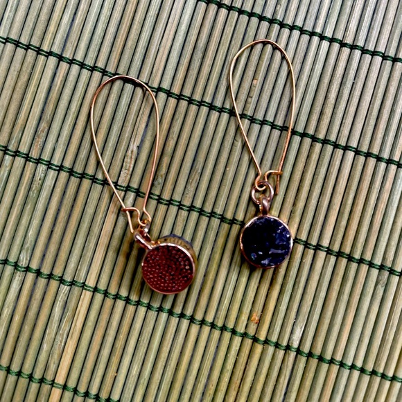 NWOT Earrings - Black Stone - Picture 2 of 5